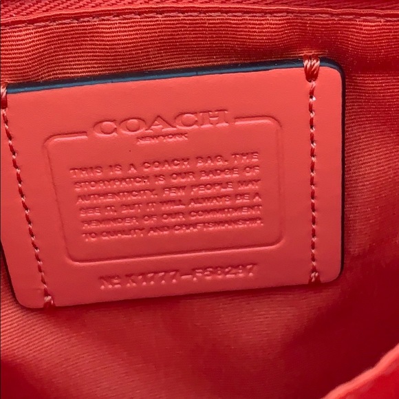 NWT Coach cross body bag - Picture 8 of 8